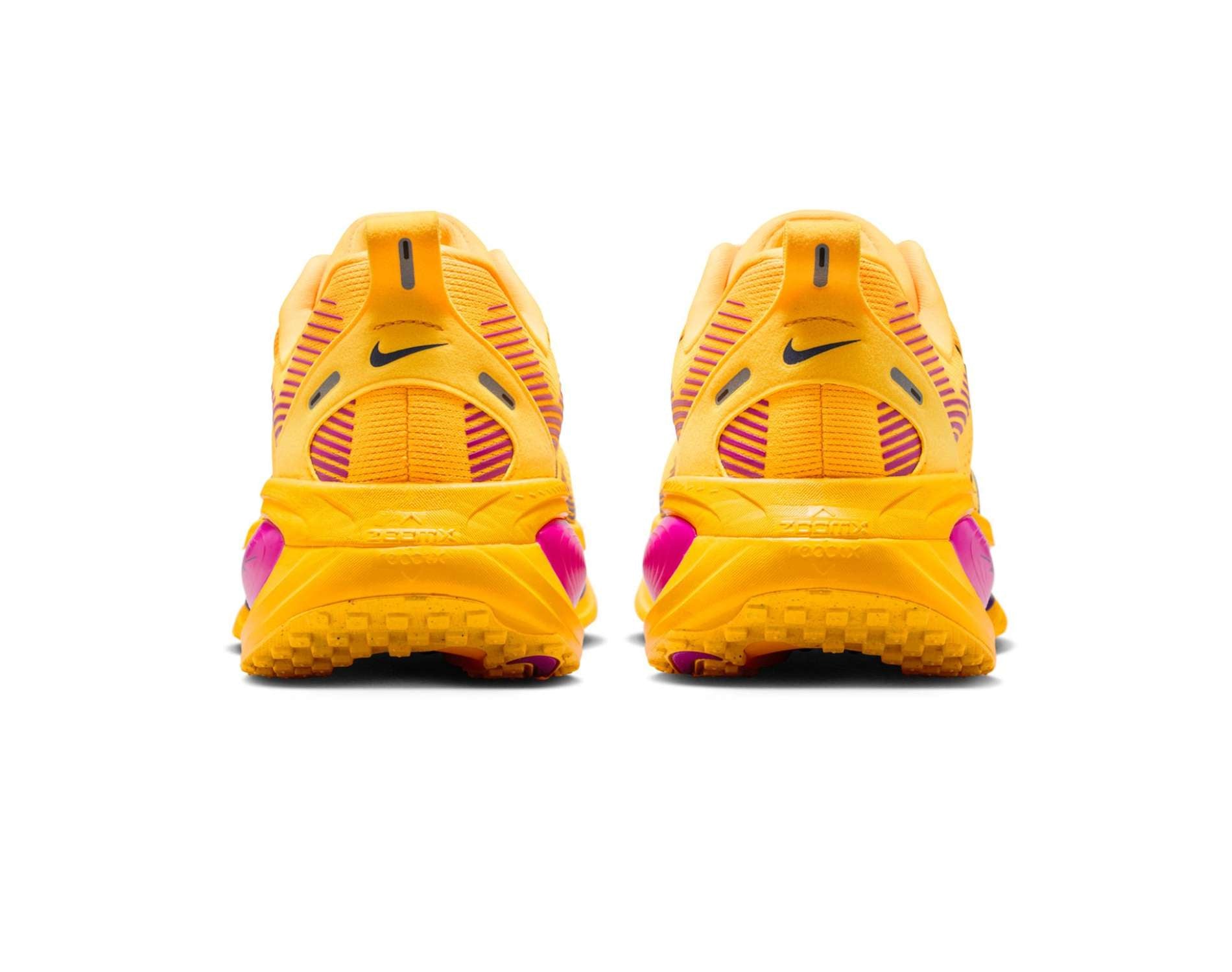 Nike Vomero 18 Mens Running Shoes