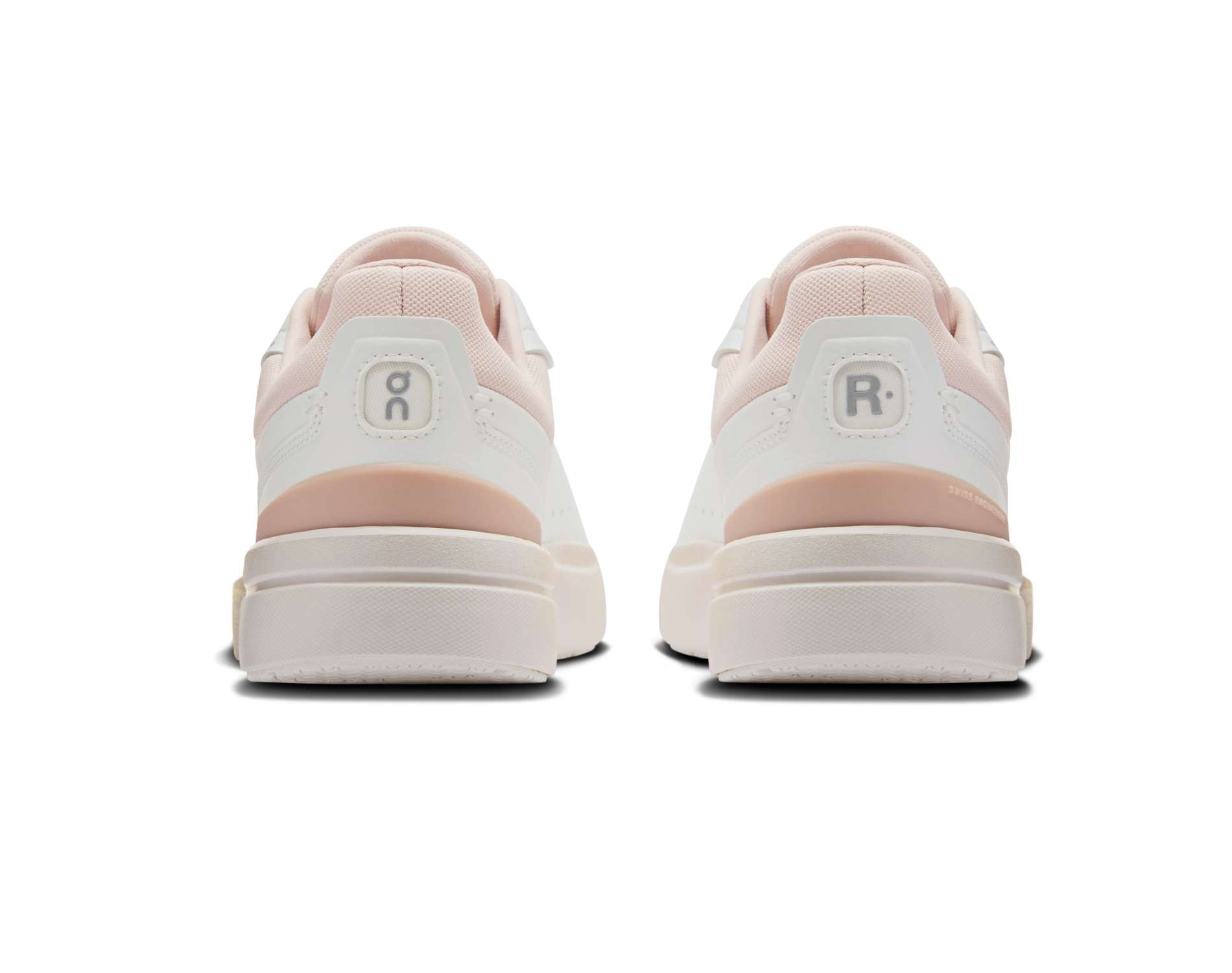 On The Roger Advantage 2 Womens Casual Shoes