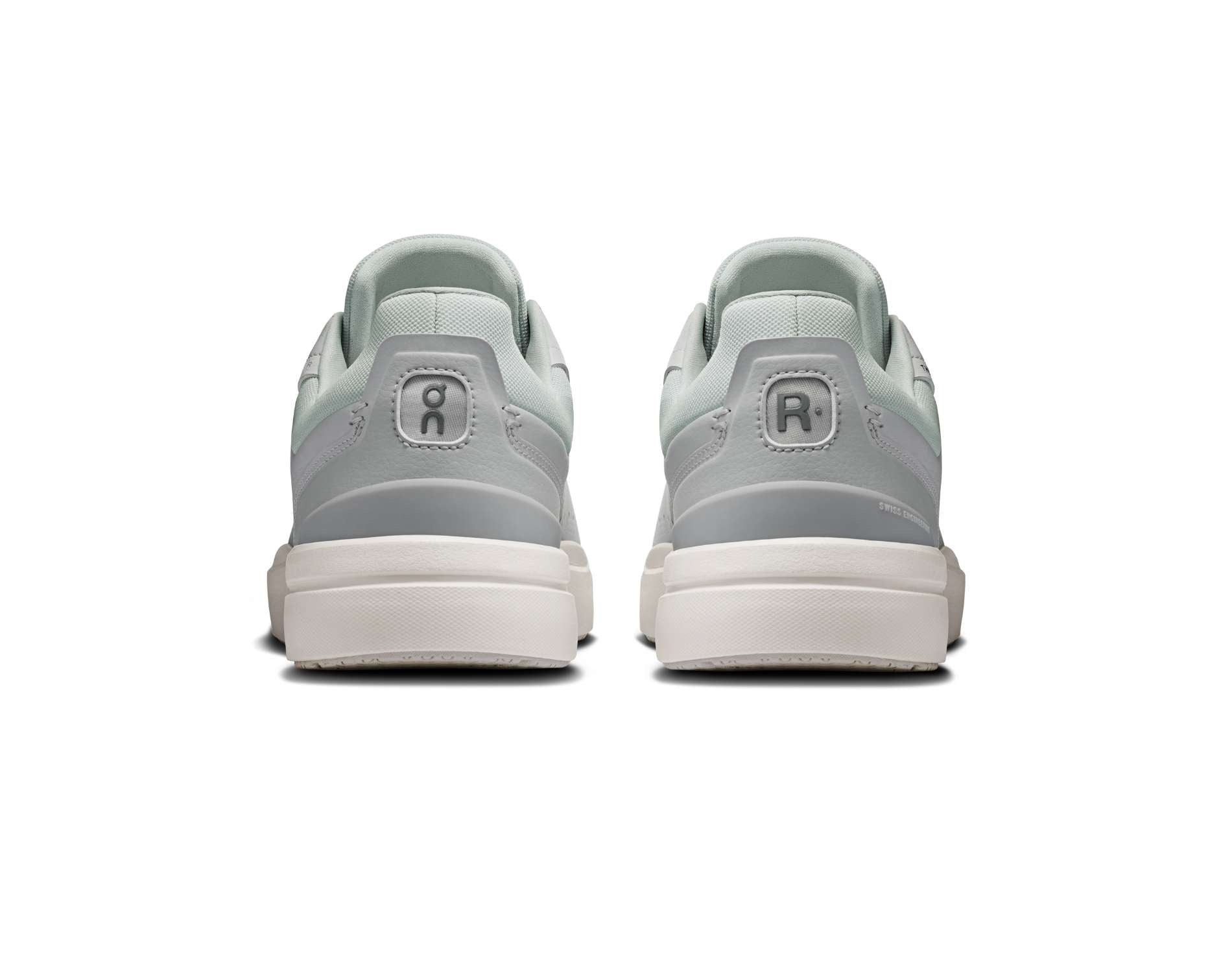 On The Roger Advantage 2 Womens Casual Shoes