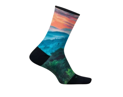Feetures Elite Light Cushion Mini Crew Socks