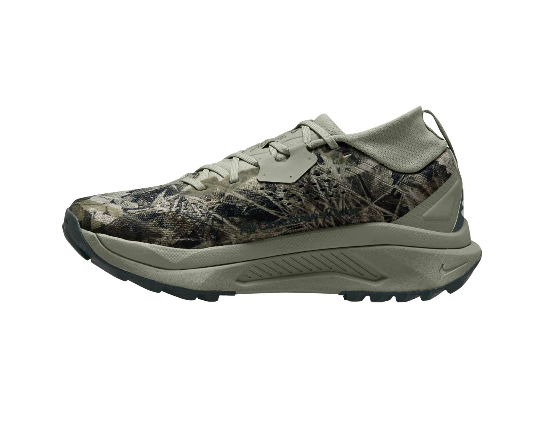 Nike ACG Zegama Mens Trail Running Shoes