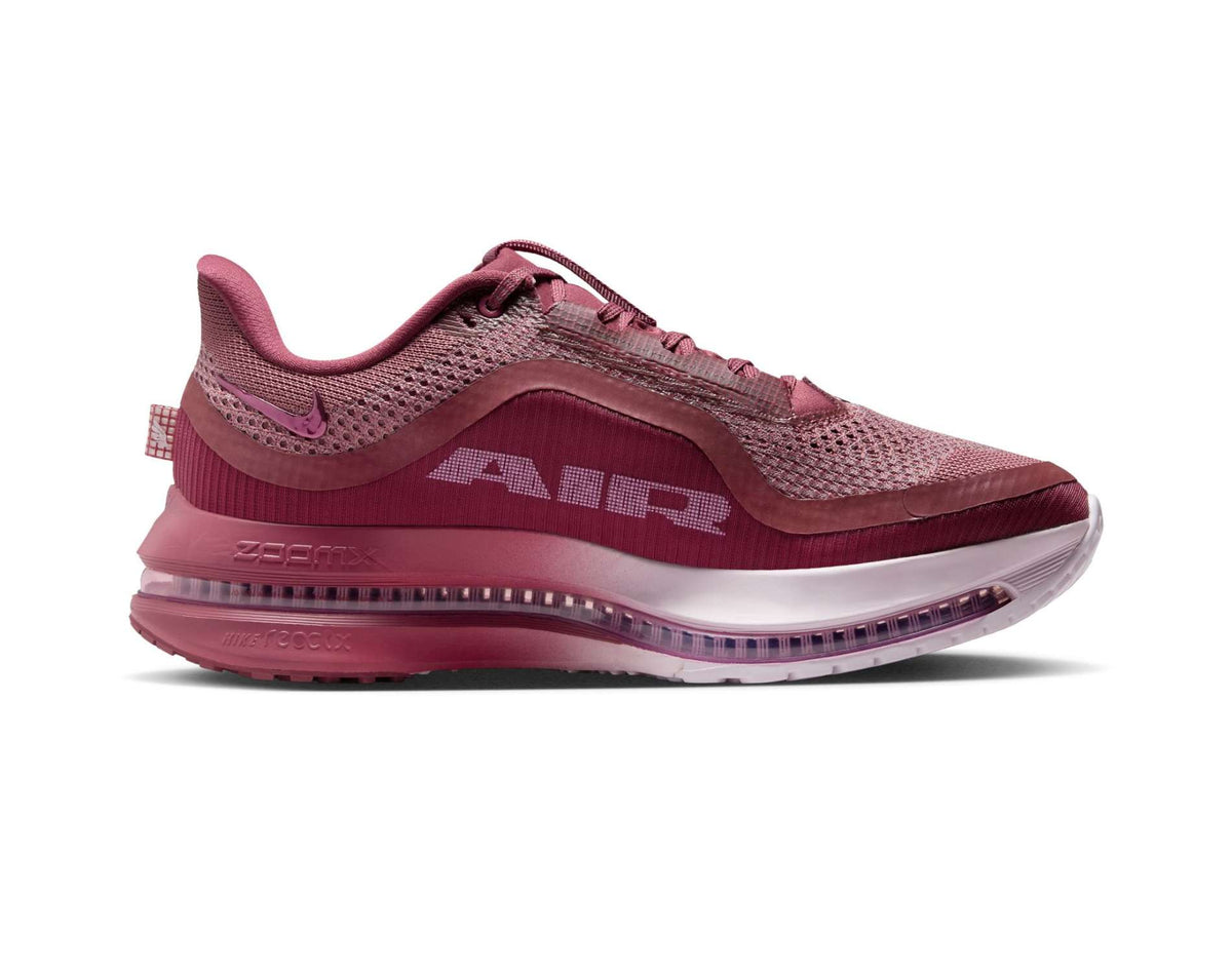 Nike Pegasus Premium Womens Running Shoes