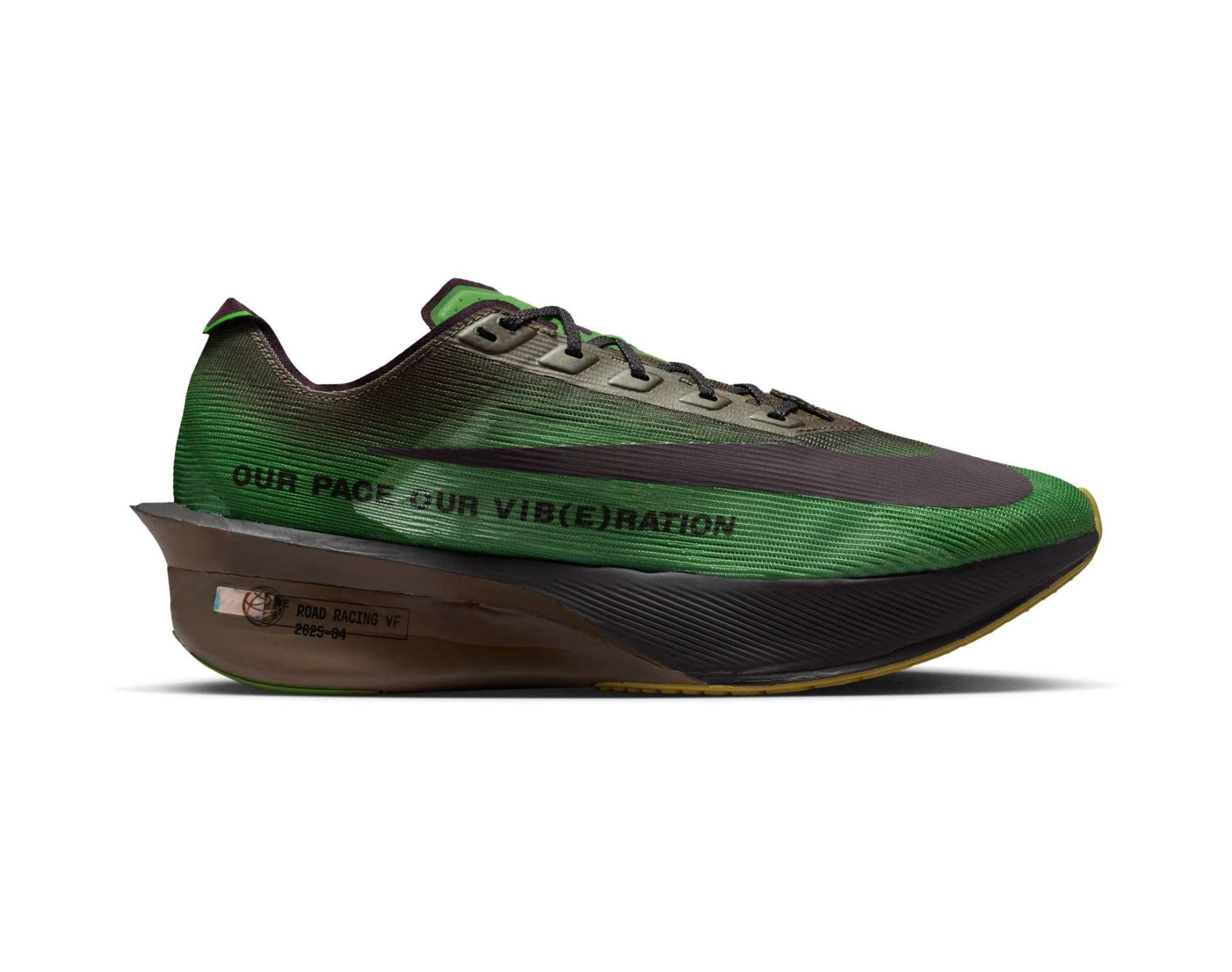 Nike Vaporfly 4 Premium Mens Racing Shoes