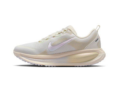 Nike Vomero 18 ESS Womens Running Shoes