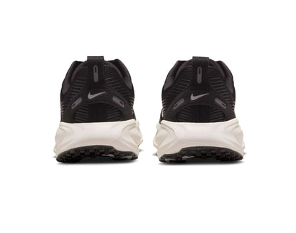 Nike Vomero 18 Kids Running Shoes