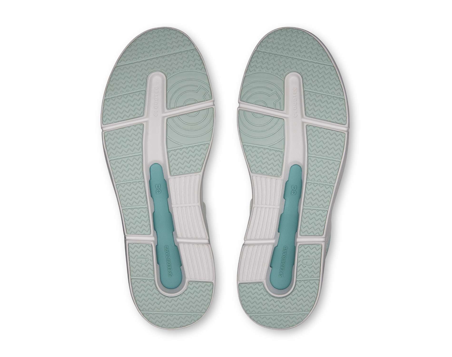 On THE ROGER Advantage Womens Casual Shoes