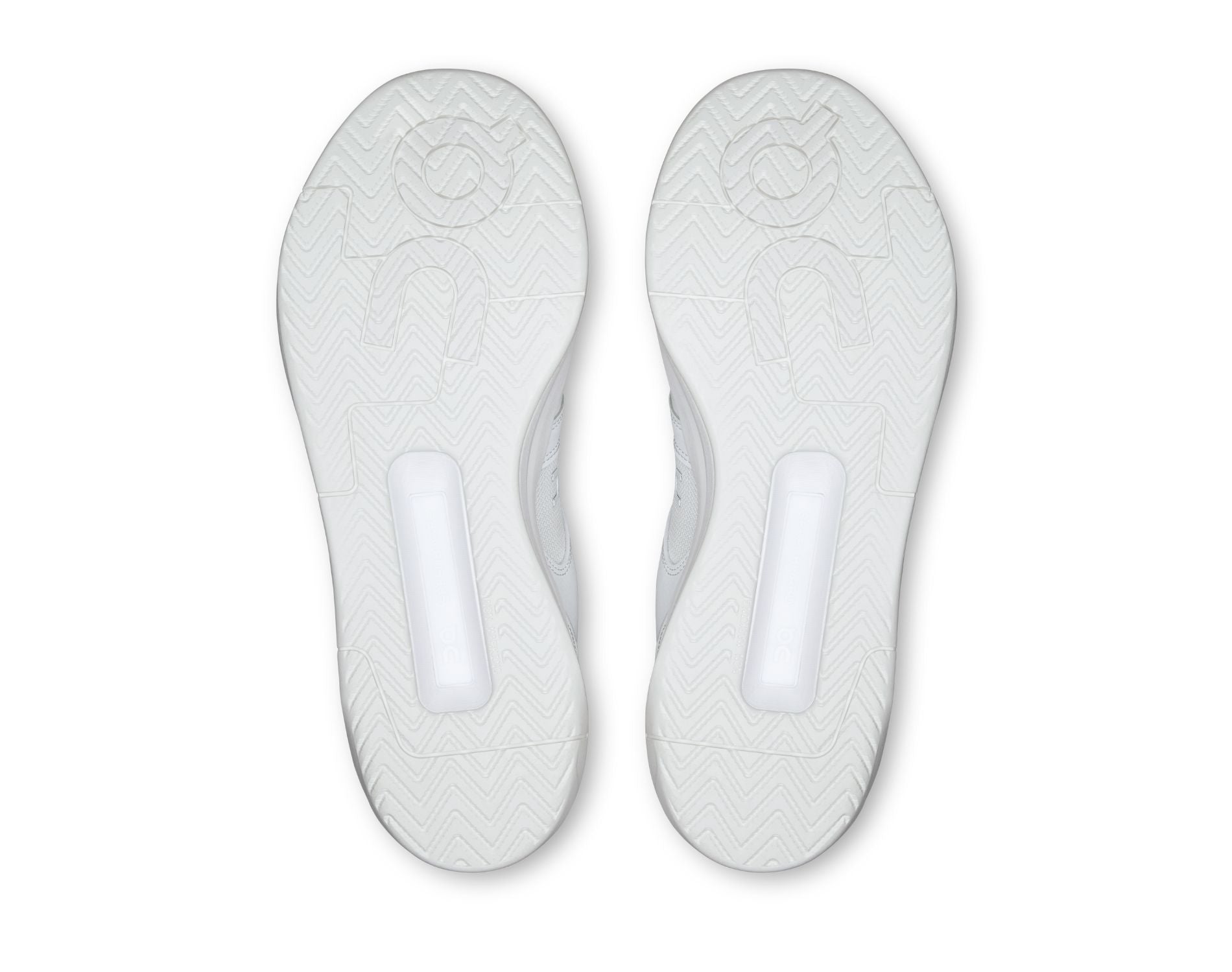 On THE ROGER Clubhouse Pro 2 Mens Tennis Shoes