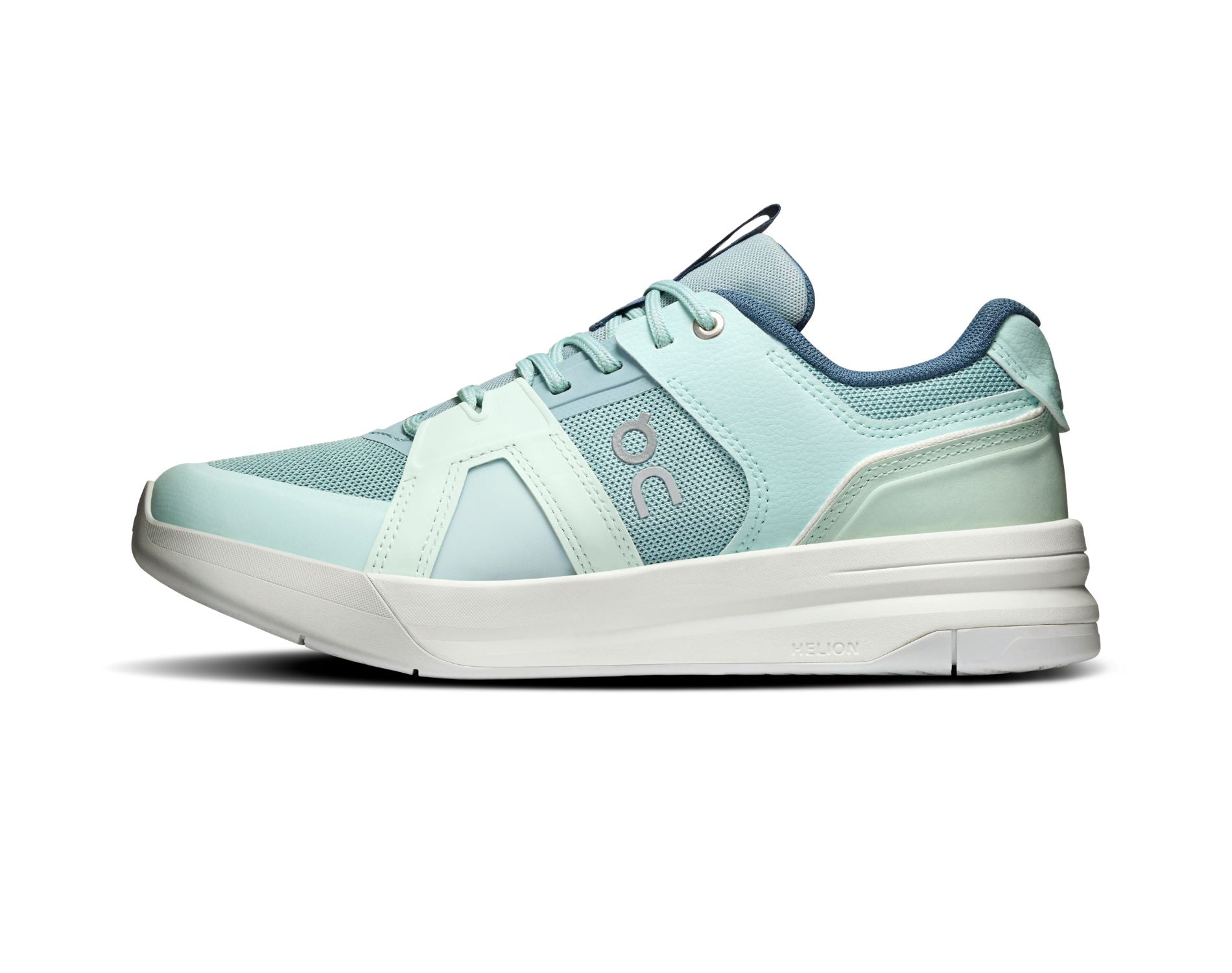 On THE ROGER Clubhouse Pro 2 Womens Tennis Shoes
